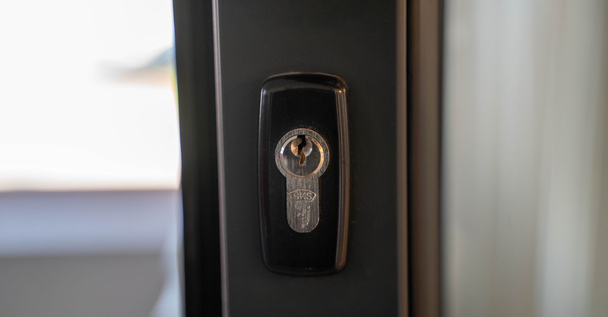 7 Questions to Ask an Altamonte Springs Locksmith Before You Hire — Altamonte Springs Locksmiths